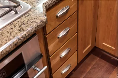 662 SW Trillium Creek Ter, Portland, OR 97225 - Photo 16