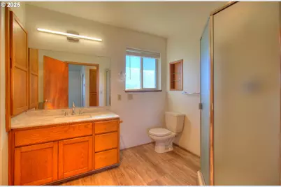 405 Arnold Ln, Brookings, OR 97415 - Photo 16