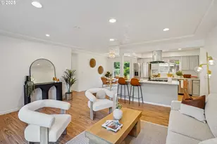 2641 SE 168th Ave, Portland, OR 97236 - Photo 2