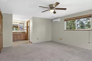 302 Arcadia Dr, Roseburg, OR 97471 - Photo 22