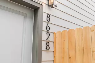 8628 SW 21st Ave, Portland, OR 97213 - Photo 2