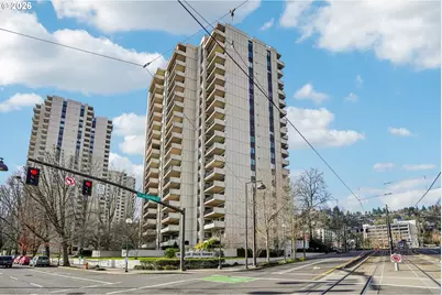 2211 SW 1st Ave #1502, Portland, OR 97201 - Photo 2