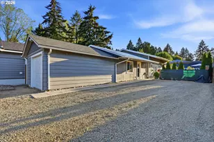 11165 NE Hurleys Ln, Newberg, OR 97132 - Photo 2