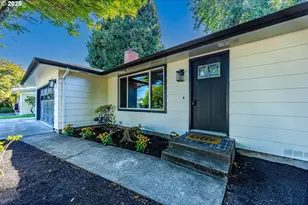 2795 Kalmia St, Eugene, OR 97404 - Photo 4