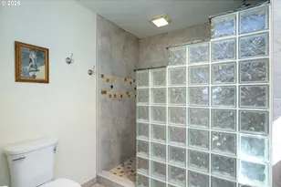 1220 NE Cambrian Ct, Roseburg, OR 97470 - Photo 22