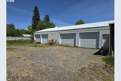 186 W Oregon St, Union, OR 97883 - Photo 2