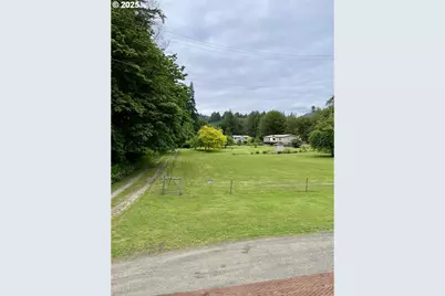 34376 State Highway 38, Scottsburg, OR 97473 - Photo 10