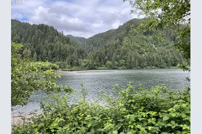 34376 State Highway 38, Scottsburg, OR 97473 - Photo 36