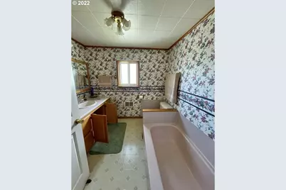 92252 Cape Arago Hwy, Coos Bay, OR 97420 - Photo 20