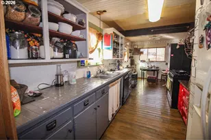 872 E Bridge St, Vernonia, OR 97064 - Photo 6