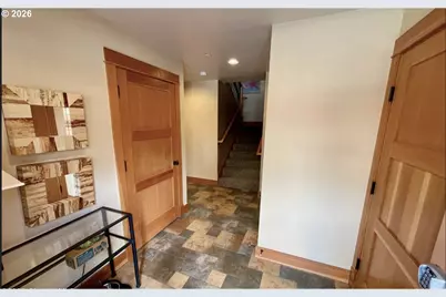 132 E Surfcrest Ave #B2-B, Cannon Beach, OR 97110 - Photo 4