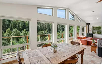 331 Lakeview Rd, White Salmon, WA 98672 - Photo 10