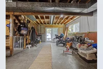 36036 SE Gunderson Rd, Sandy, OR 97055 - Photo 26