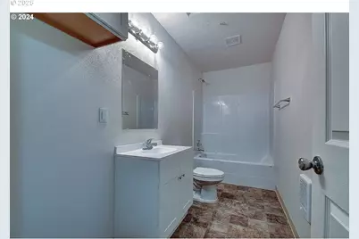 263 20th Ave, Longview, WA 98632 - Photo 6