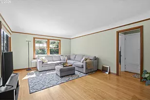 4315 NE 96th Ave, Portland, OR 97220 - Photo 4