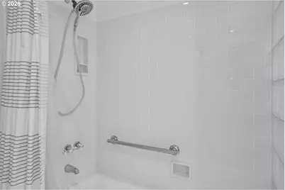 4315 NE 96th Ave, Portland, OR 97220 - Photo 24