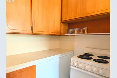 1526 NE 24th Ave #205, Portland, OR 97232 - Photo 10