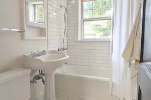 1526 NE 24th Ave, Portland, OR 97232 - Photo 18