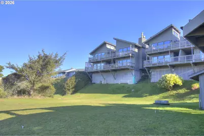 29134 Ellensburg Ave #2, Gold Beach, OR 97444 - Photo 1