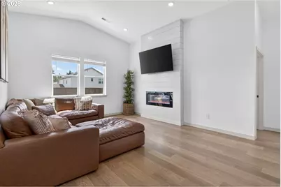 1402 W 19th Cir, La Center, WA 98629 - Photo 18