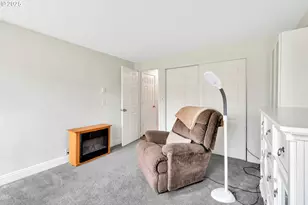 11746 SW Boones Bend Dr, Beaverton, OR 97008 - Photo 16