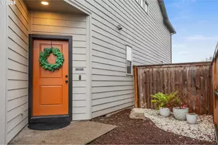 2427 S Linden St, Cornelius, OR 97113 - Photo 2