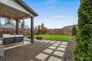 2427 S Linden St, Cornelius, OR 97113 - Photo 32