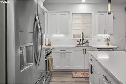 2427 S Linden St, Cornelius, OR 97113 - Photo 6