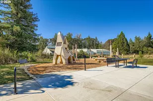 900 Bear Creek Dr, Molalla, OR 97038 - Photo 44