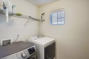 900 Bear Creek Dr, Molalla, OR 97038 - Photo 38