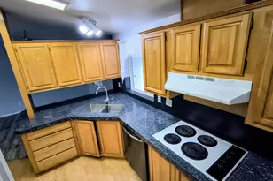 180 Twin Oaks Loop, Winston, OR 97496 - Photo 4
