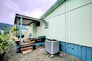 180 Twin Oaks Loop, Winston, OR 97496 - Photo 8