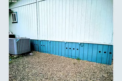 180 Twin Oaks Loop, Winston, OR 97496 - Photo 10