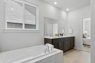 2725 S 6th Way, Ridgefield, WA 98642 - Photo 6