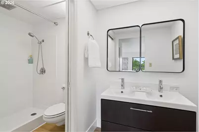 2211 SW 1st Ave #303, Portland, OR 97201 - Photo 26
