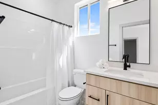 2081 SE Harold St, Portland, OR 97202 - Photo 16