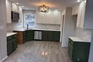 3310 Tahoma St, Columbia City, OR 97018 - Photo 2