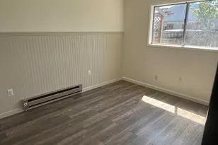 210 Birch St, Junction City, OR 97448 - Photo 8