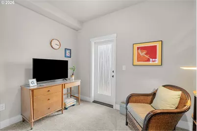 12076 SE Harold St, Portland, OR 97266 - Photo 6