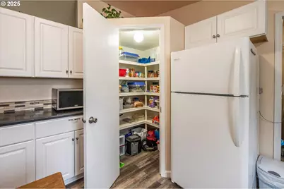 91382 Grinnell Ln, Coos Bay, OR 97420 - Photo 18