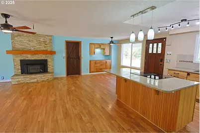 60031 Fairview Rd, Coquille, OR 97423 - Photo 8