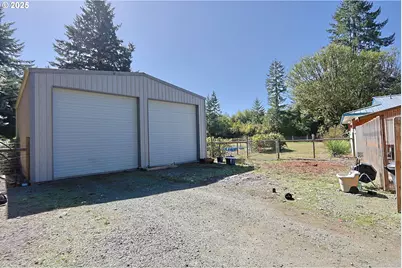 60031 Fairview Rd, Coquille, OR 97423 - Photo 30
