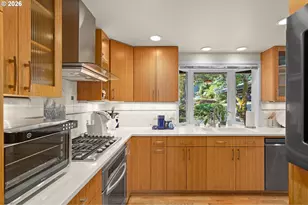 4125 SW Vesta St, Portland, OR 97219 - Photo 12