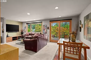 4125 SW Vesta St, Portland, OR 97219 - Photo 10