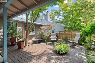 4125 SW Vesta St, Portland, OR 97219 - Photo 2