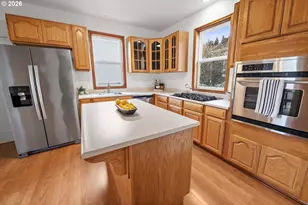 708 33rd St, Astoria, OR 97103 - Photo 10