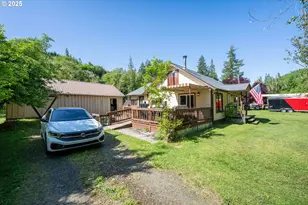 99996/99972 Lone Pine Ln, Myrtle Point, OR 97458 - Photo 2