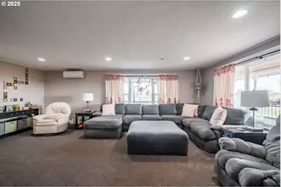 7873 Parker Ln, Turner, OR 97392 - Photo 36