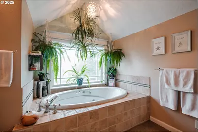 7873 Parker Ln, Turner, OR 97392 - Photo 8