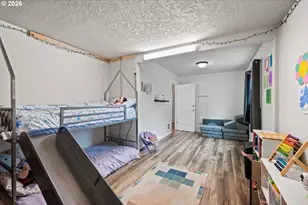 3102 Hemlock St, Longview, WA 98632 - Photo 8